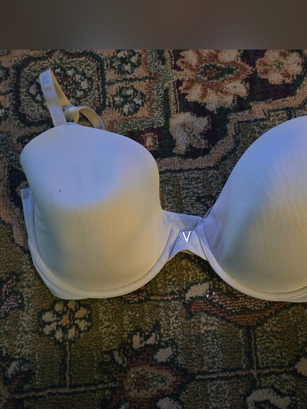 Victoria's Secret Women's Size 36DDD Nude Lined Underwire Demi Bra!